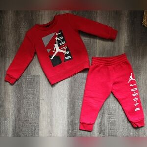 Jordan size 2T Joggers and Sweatshirt Set